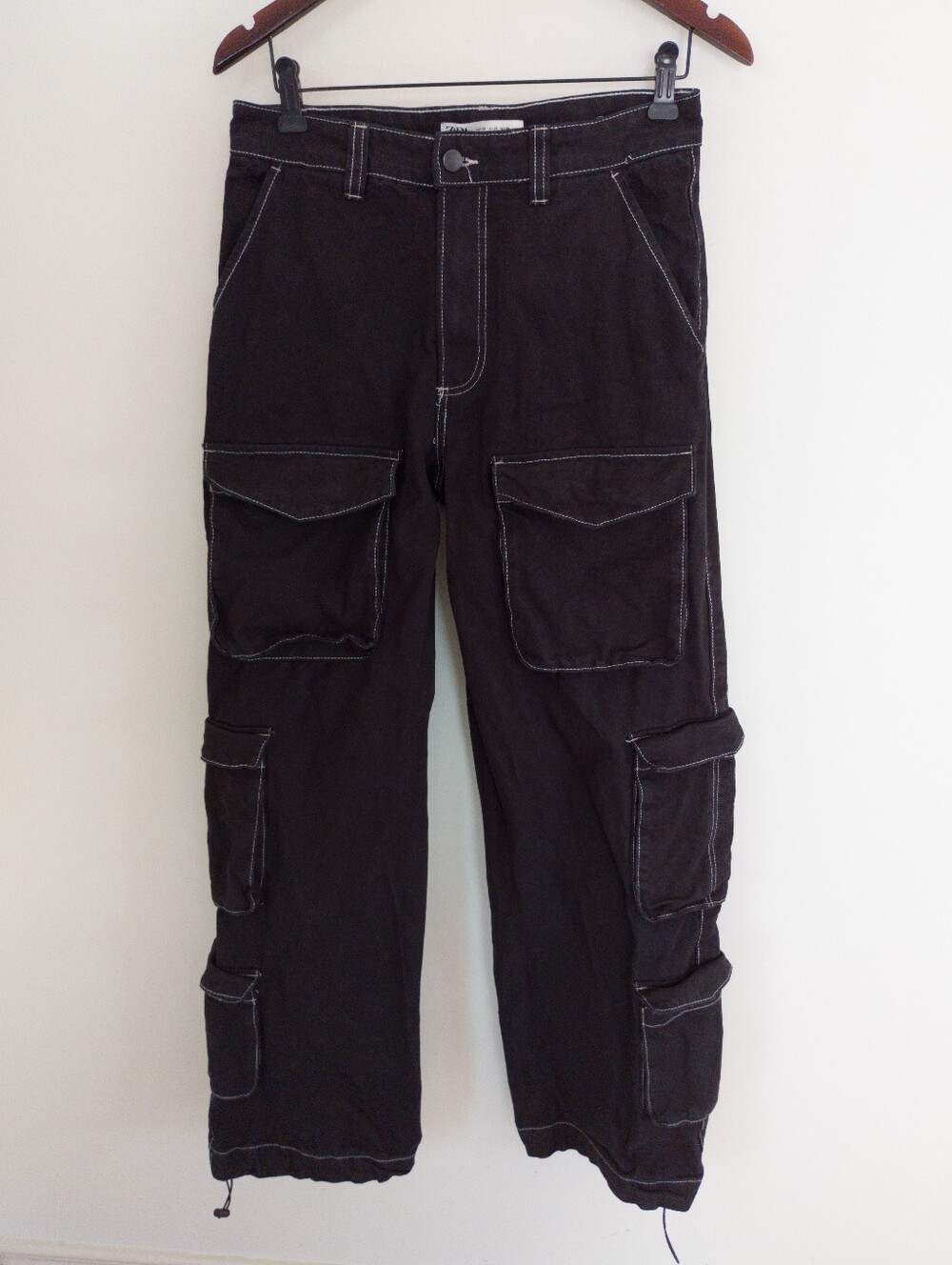 Zara Contrast Stitch Utility Pocket Cargo Pants Black Size 30